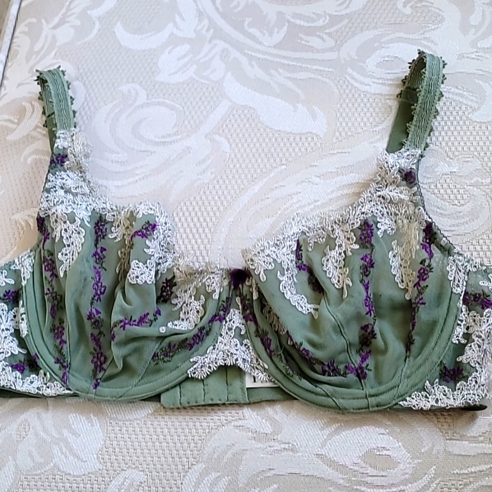 Felina lace bra